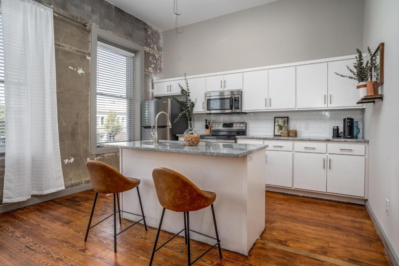 The Davis Lofts At Main Street - Unit 2B Lejlighed Rocky Mount Eksteriør billede
